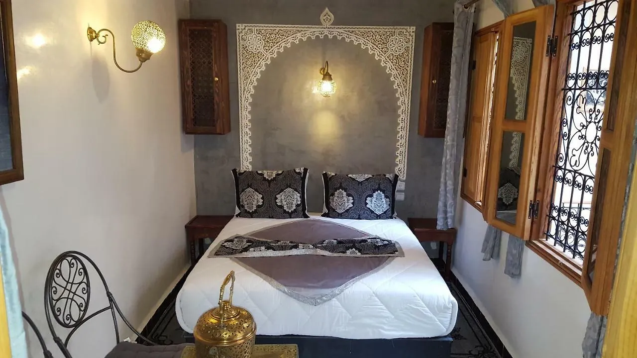 **** Riad Hotel Dar Nour à Fès Maroc